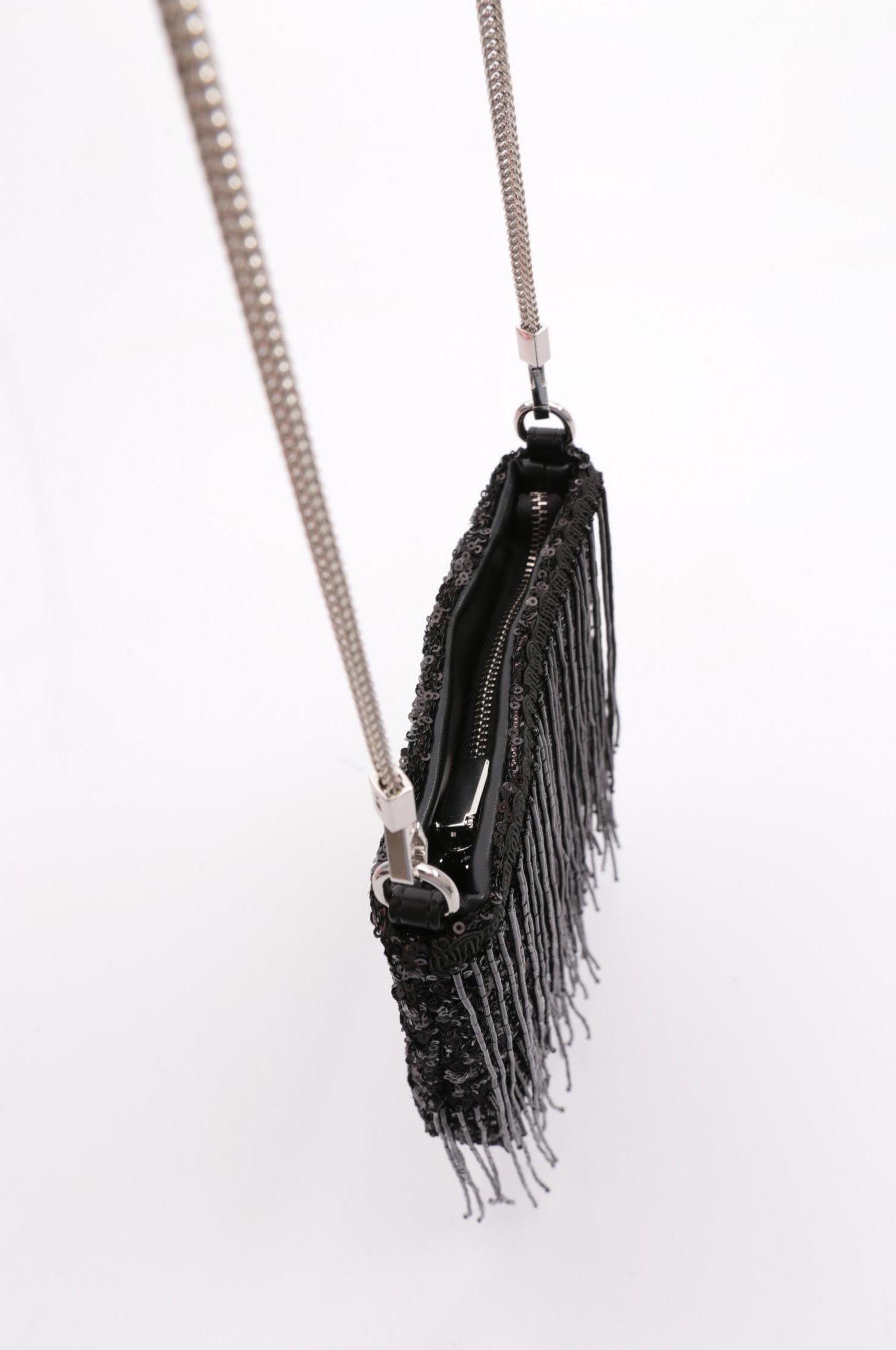25YG169_R1534_4.jpg