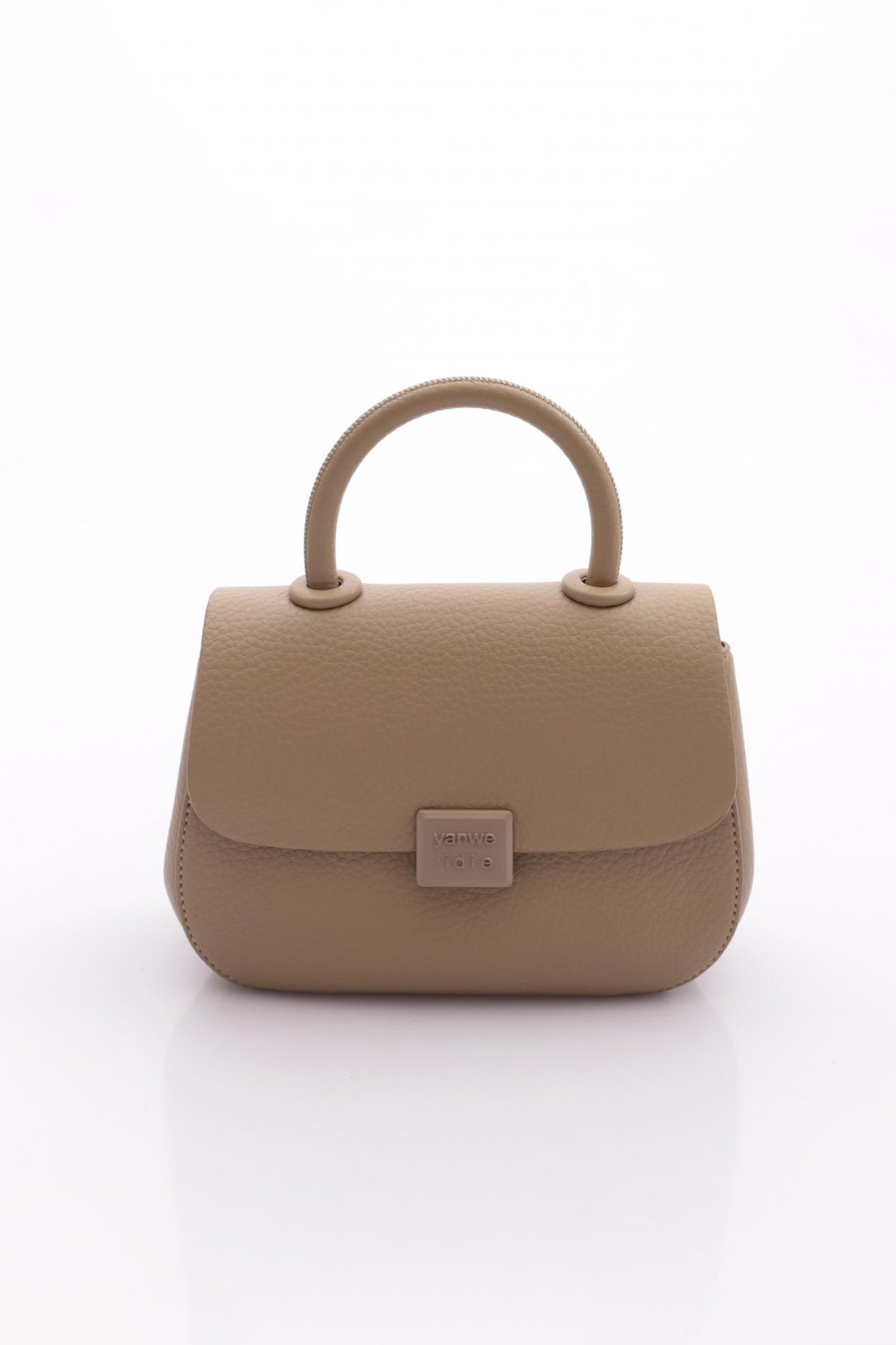 25YG482_R1938_1.jpg
