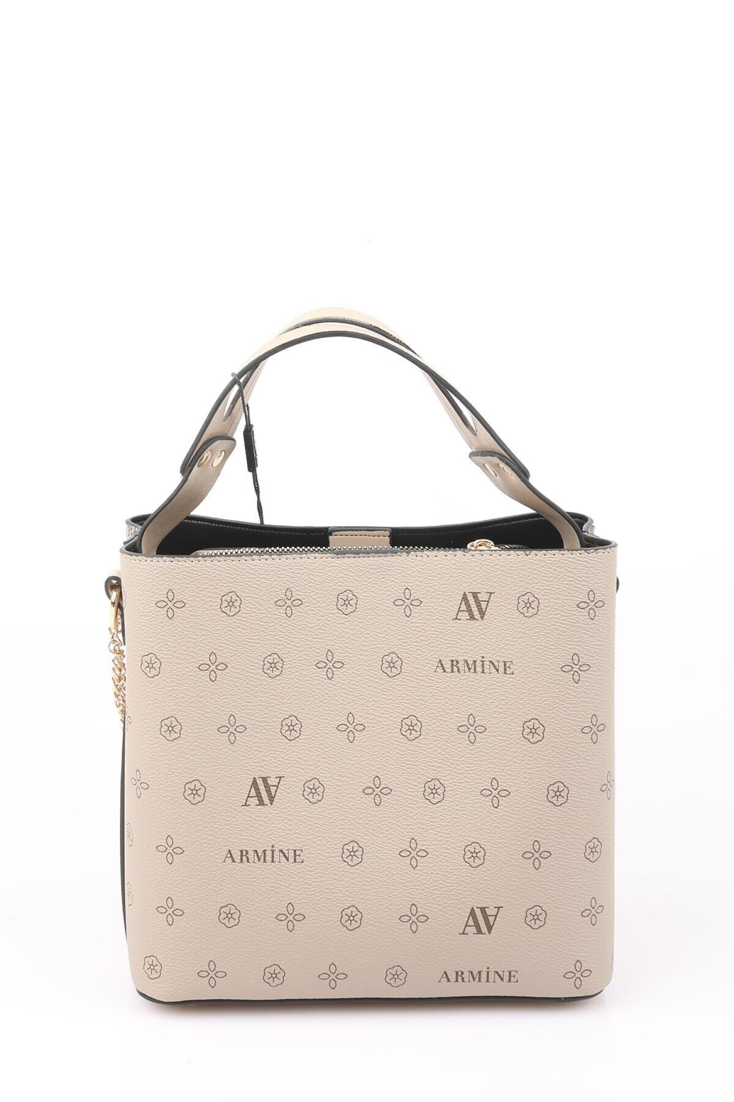 ARMINE-222_R9033_3.jpg