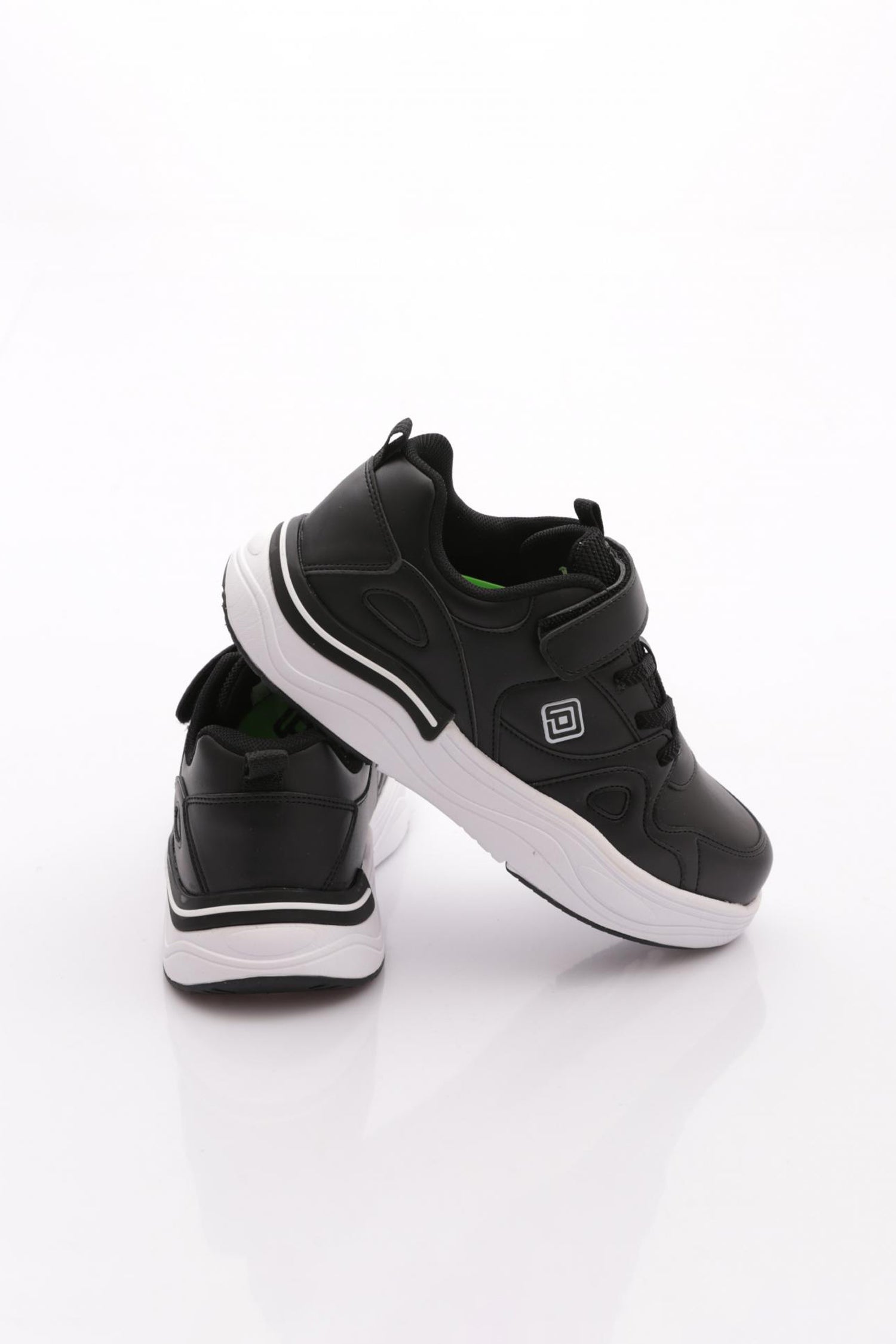 FK25-2029_R1534_3.jpg