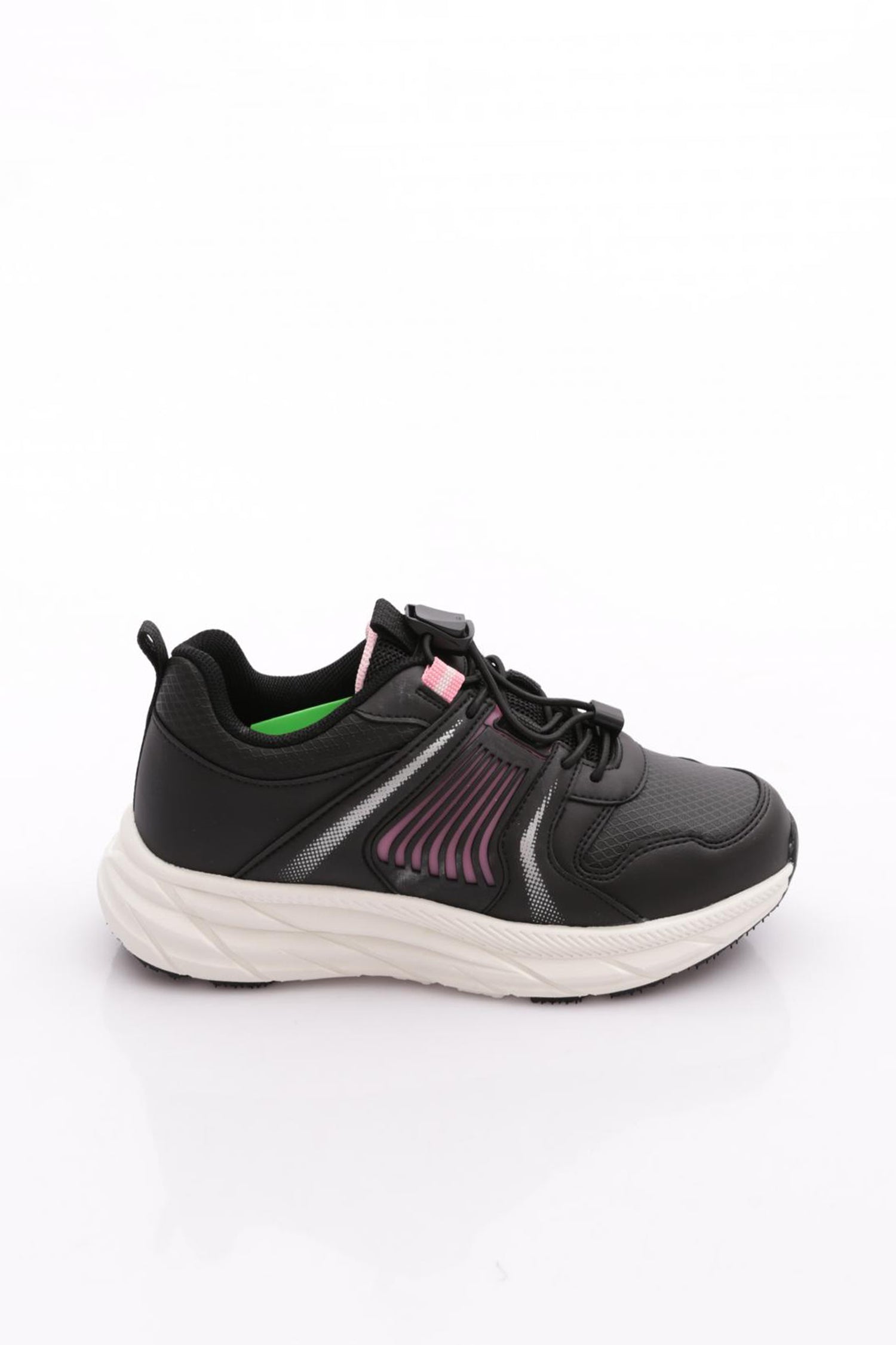 FK26-2081_R00137_1.jpg