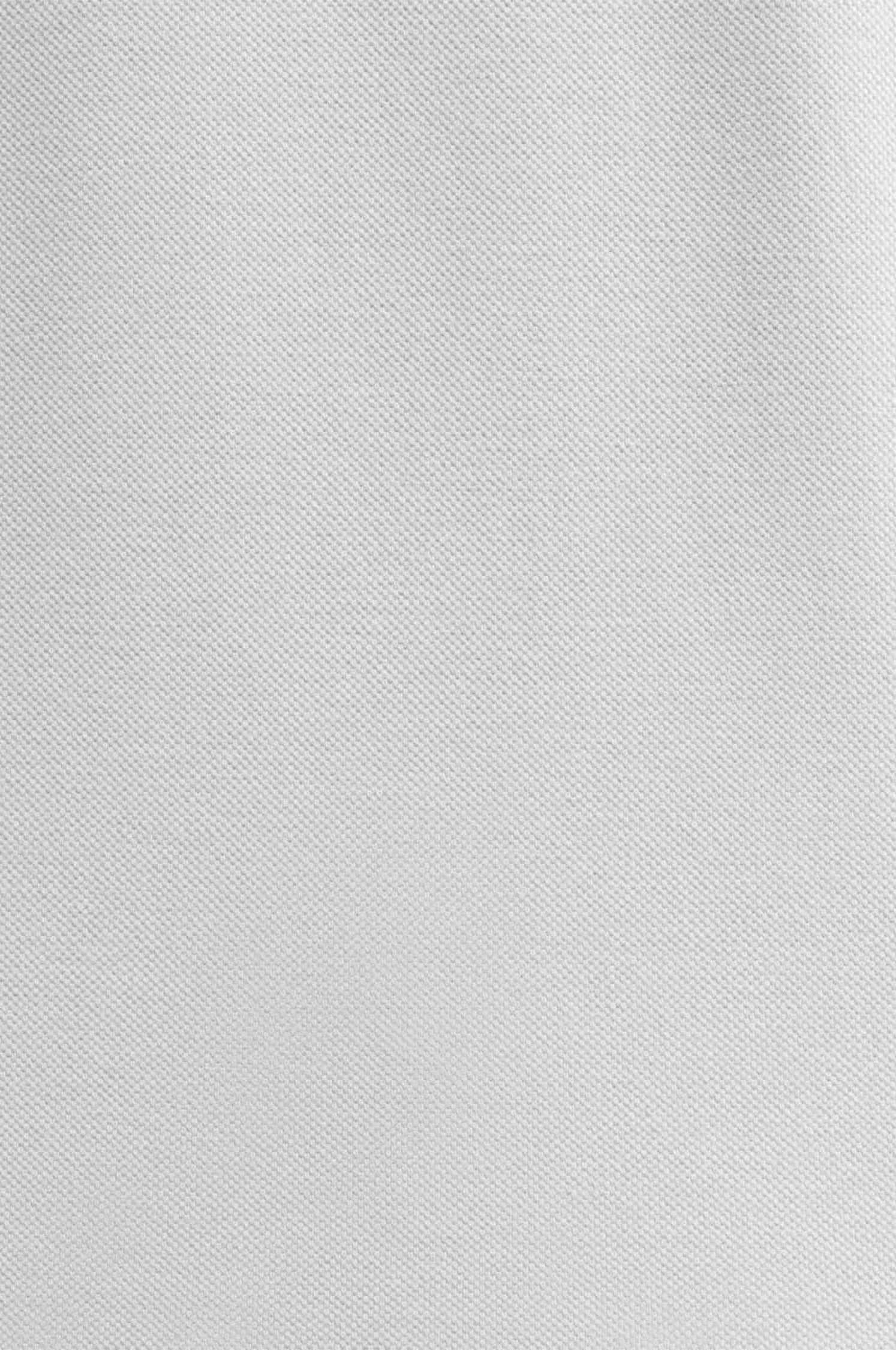 LF2035136_R4478_4.jpg