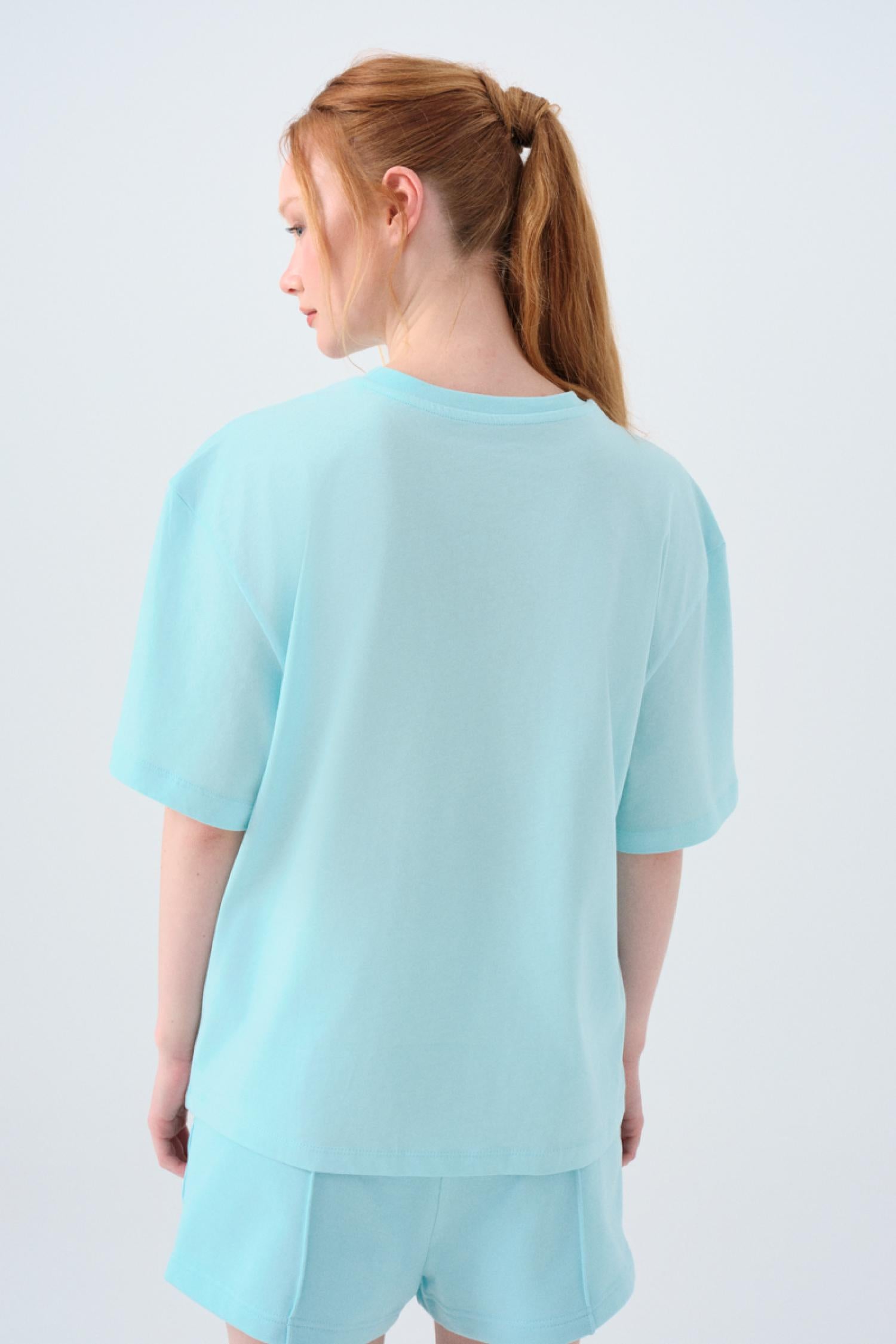 LF2038720_R7718_3.jpg