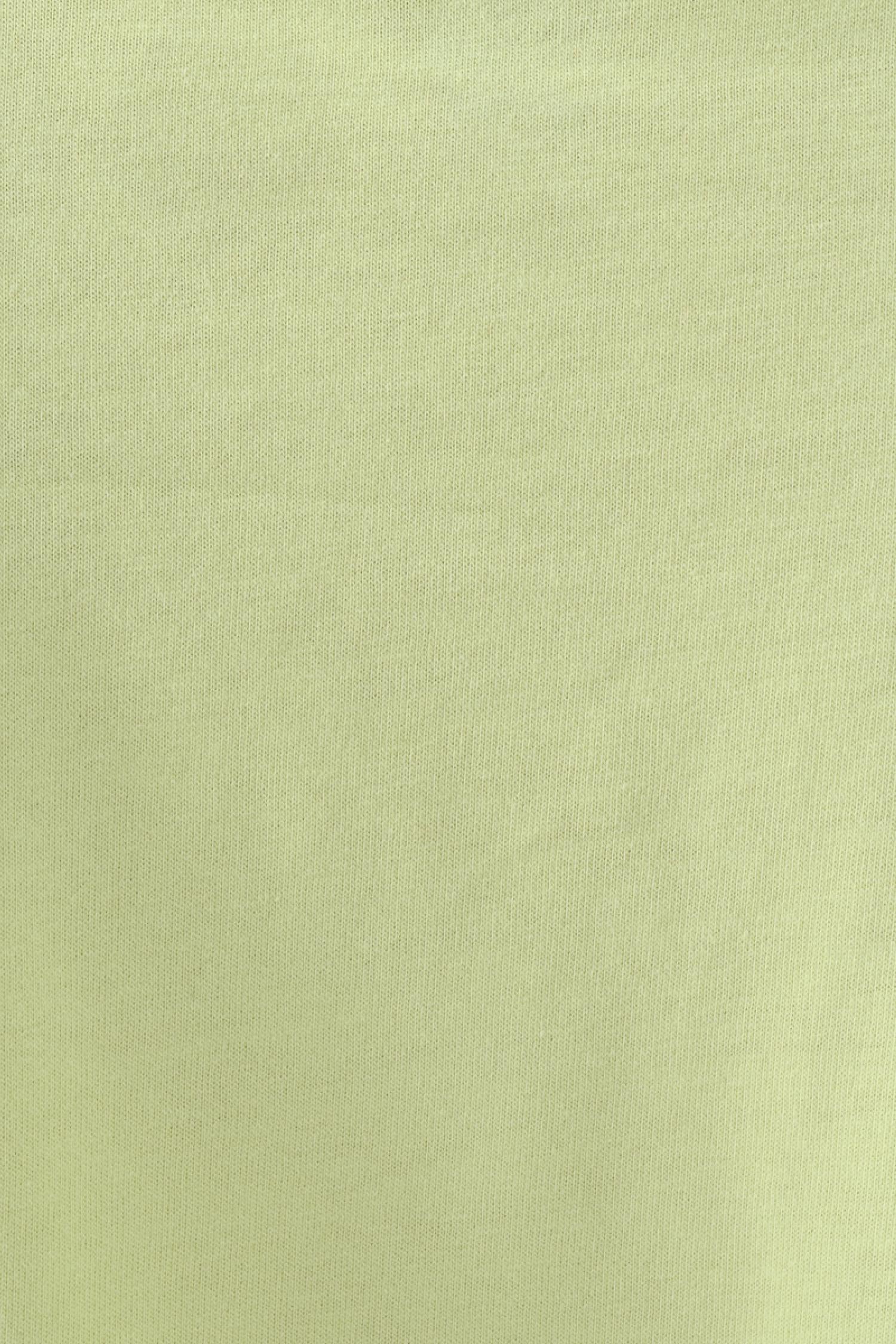 LF2038720_R7826_5.jpg