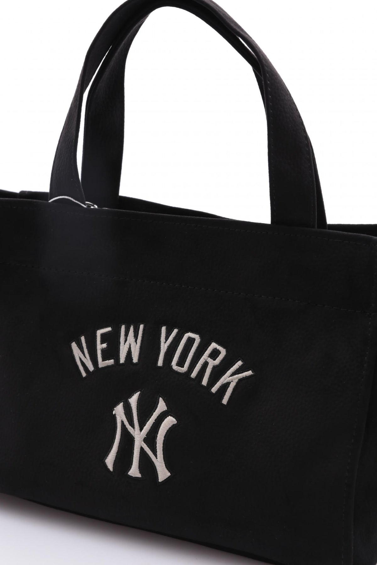 MLB-043_R1534_5.jpg