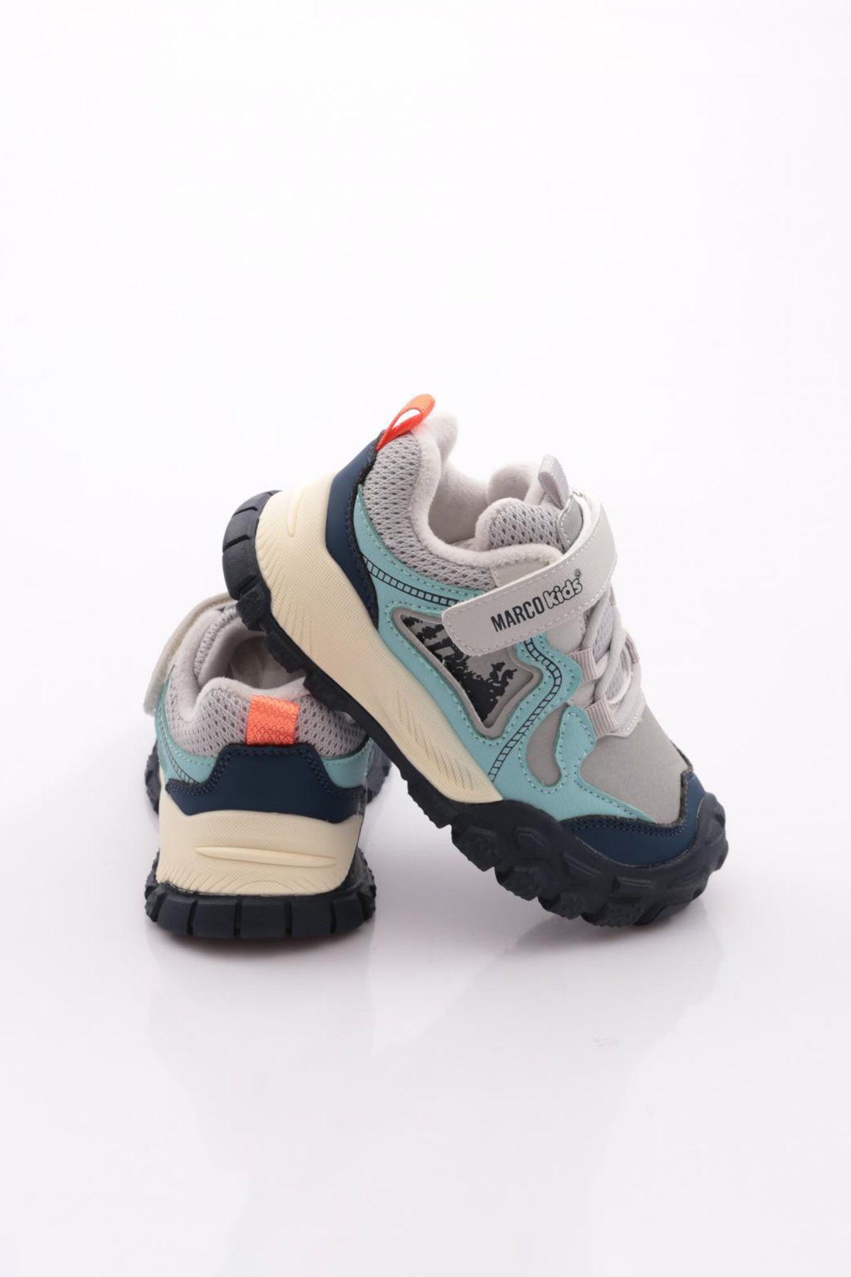 MOUNTAIN-P_R7512_3.jpg