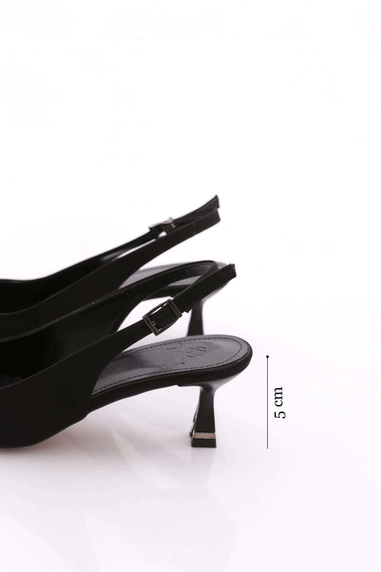 PM559-K30-1211_R1627_5.jpg