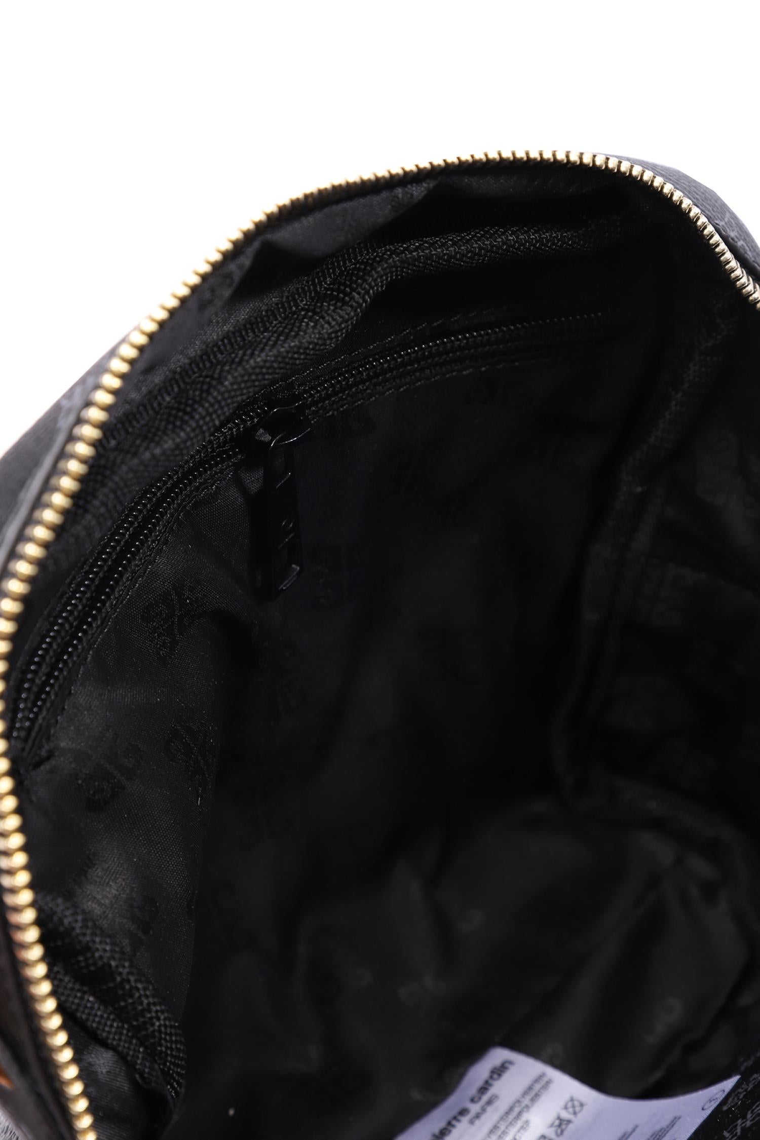 05PC24Y501_R12800_4.jpg
