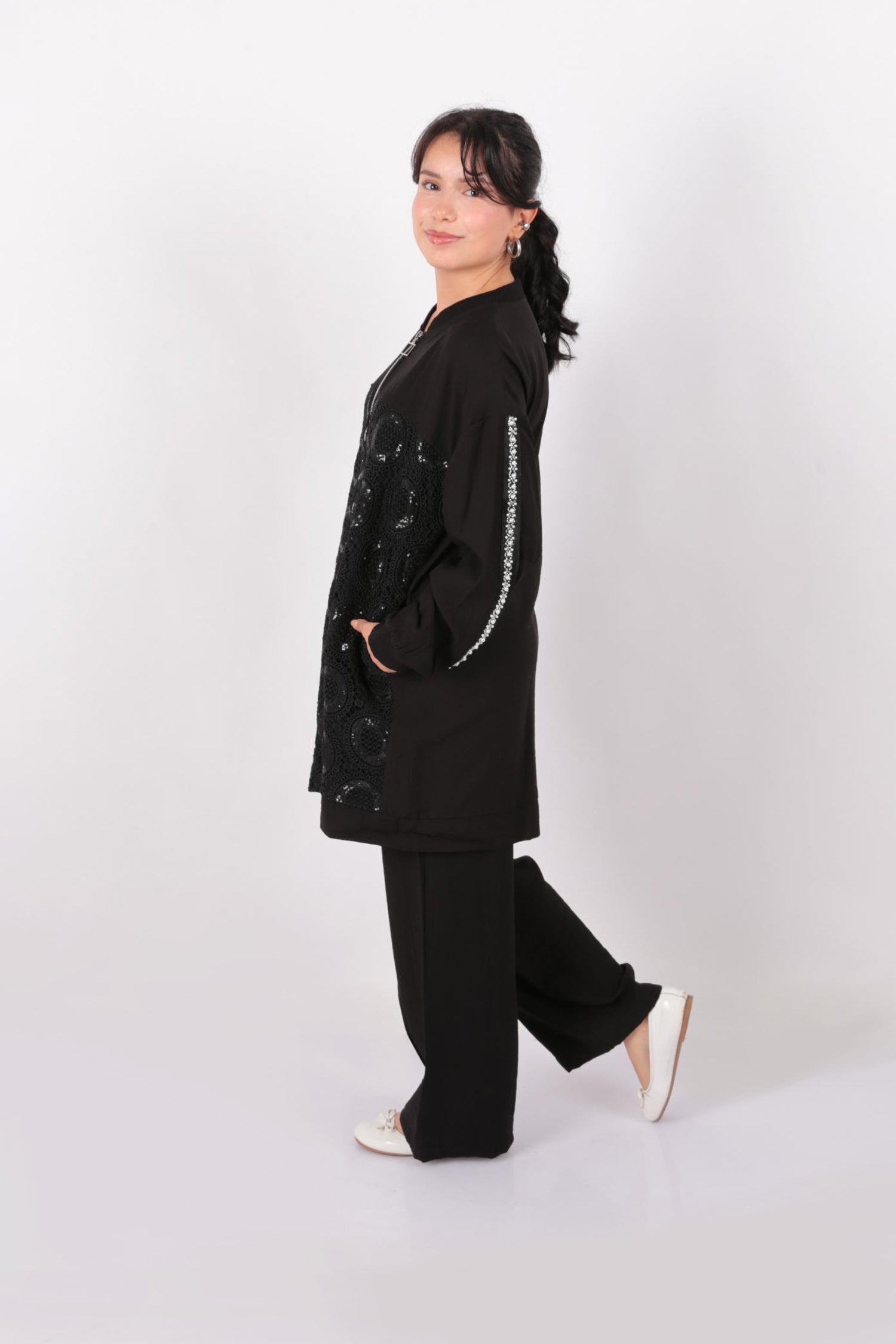 120199-950_R1534_2.jpg