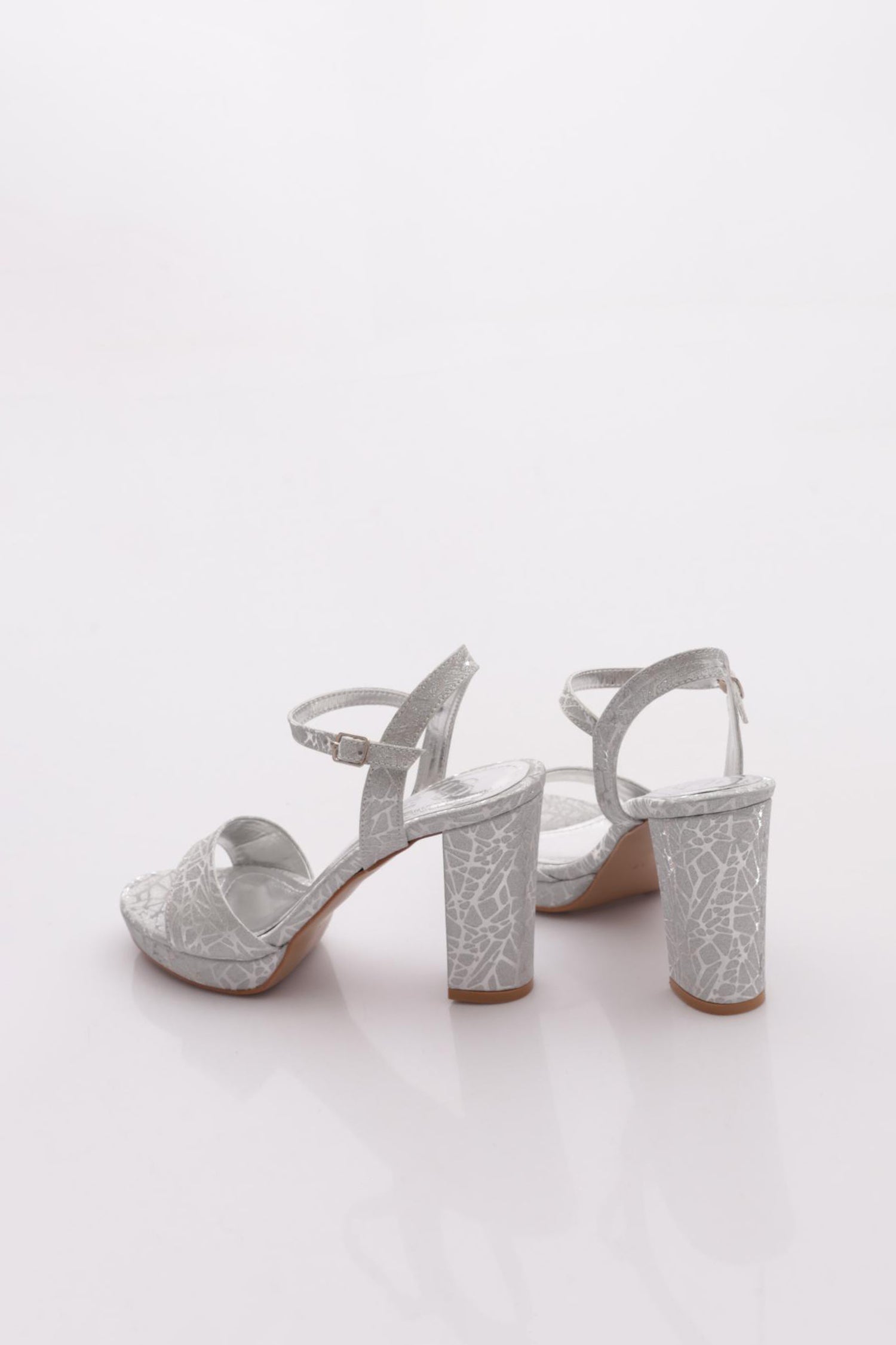 2231-2219_R0637_3.jpg