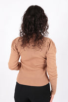 23K0397K1_R0385_4.jpg