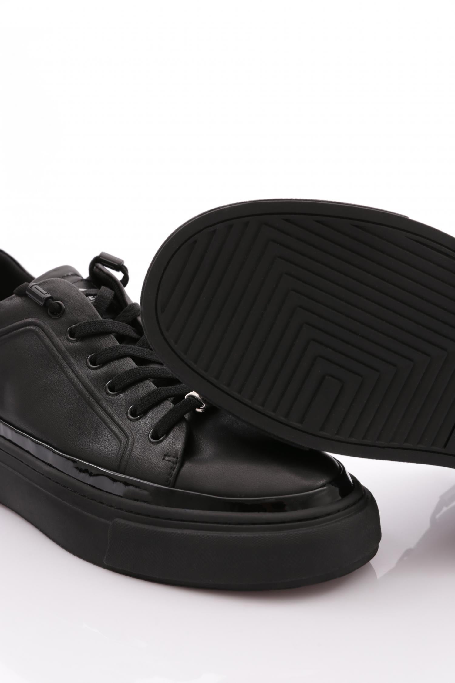 24K592_R1534_5.jpg
