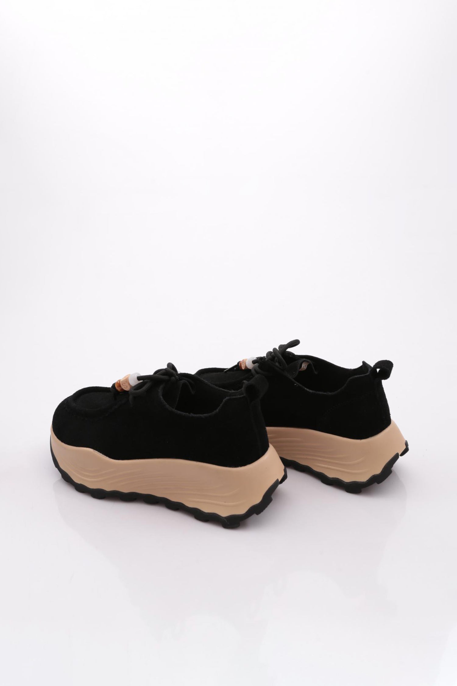 26K335_R1534_3.jpg