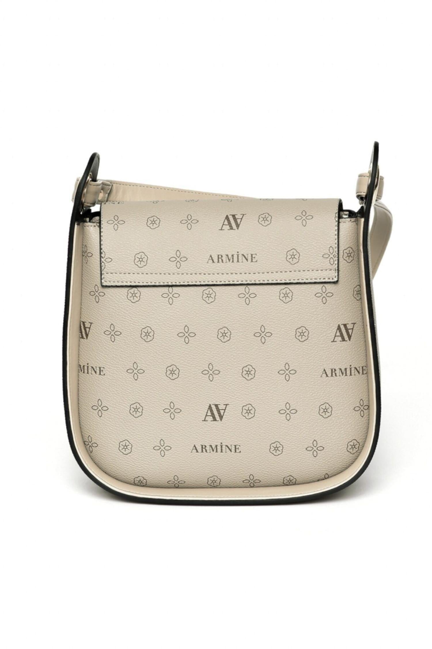 ARMINE-139_R9033_3.jpg