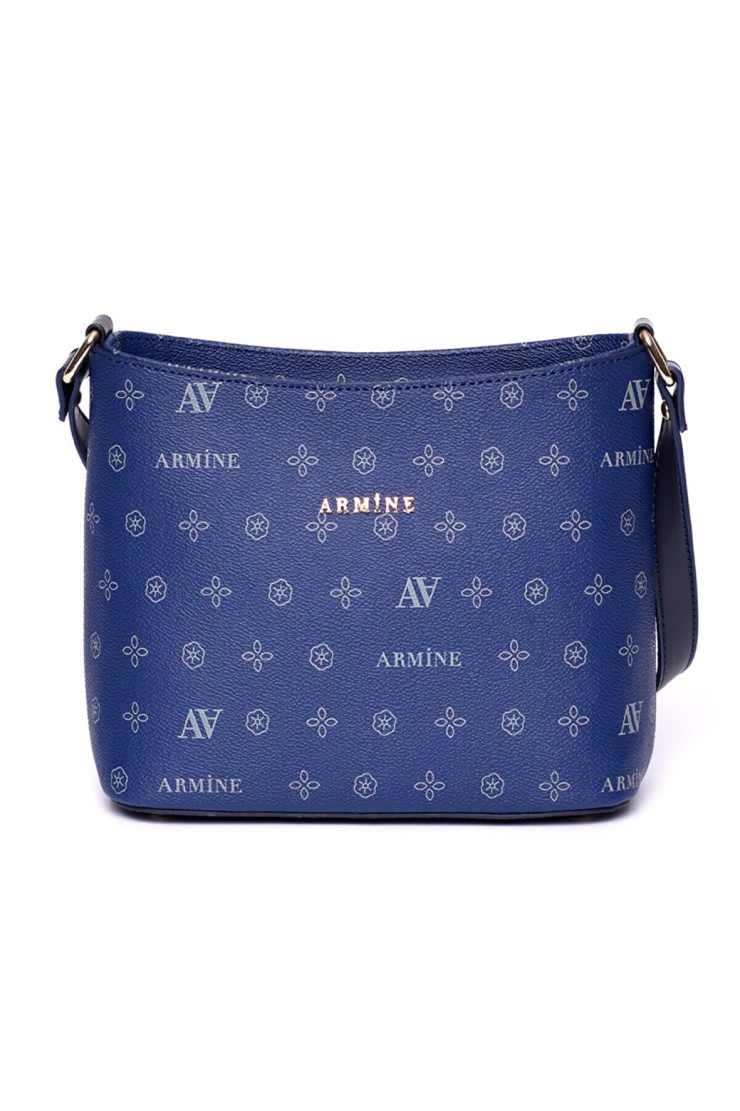ARMINE-254_R7602_3.jpg