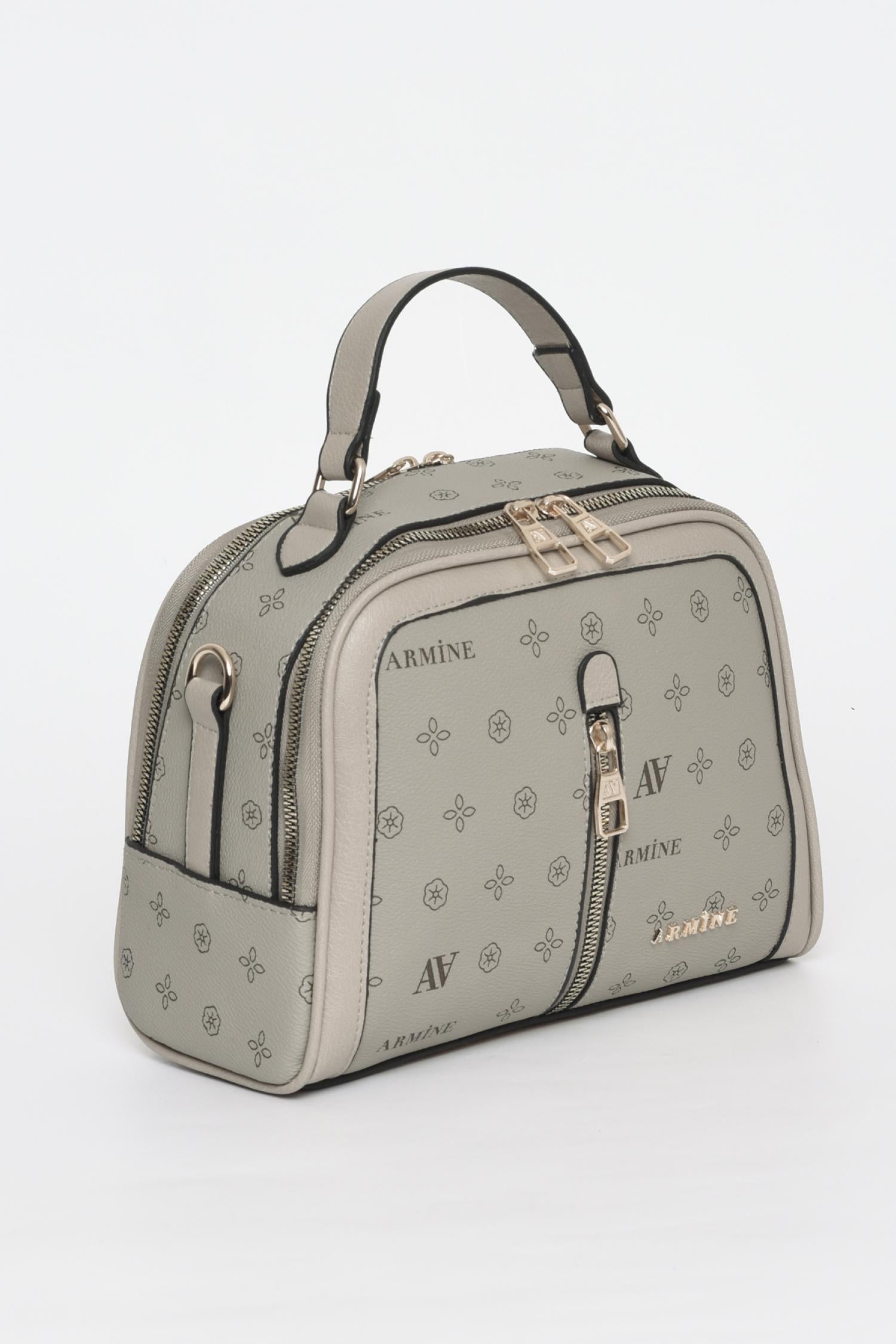 ARMINE-302_R9033_2.jpg