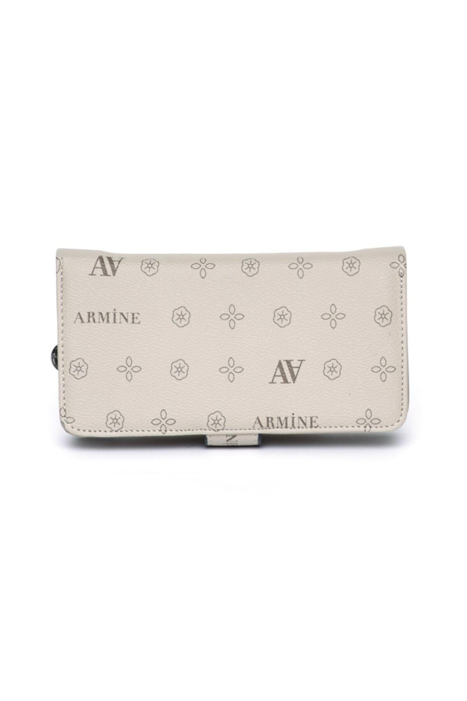 ARMINE-C03_R9033_3.jpg