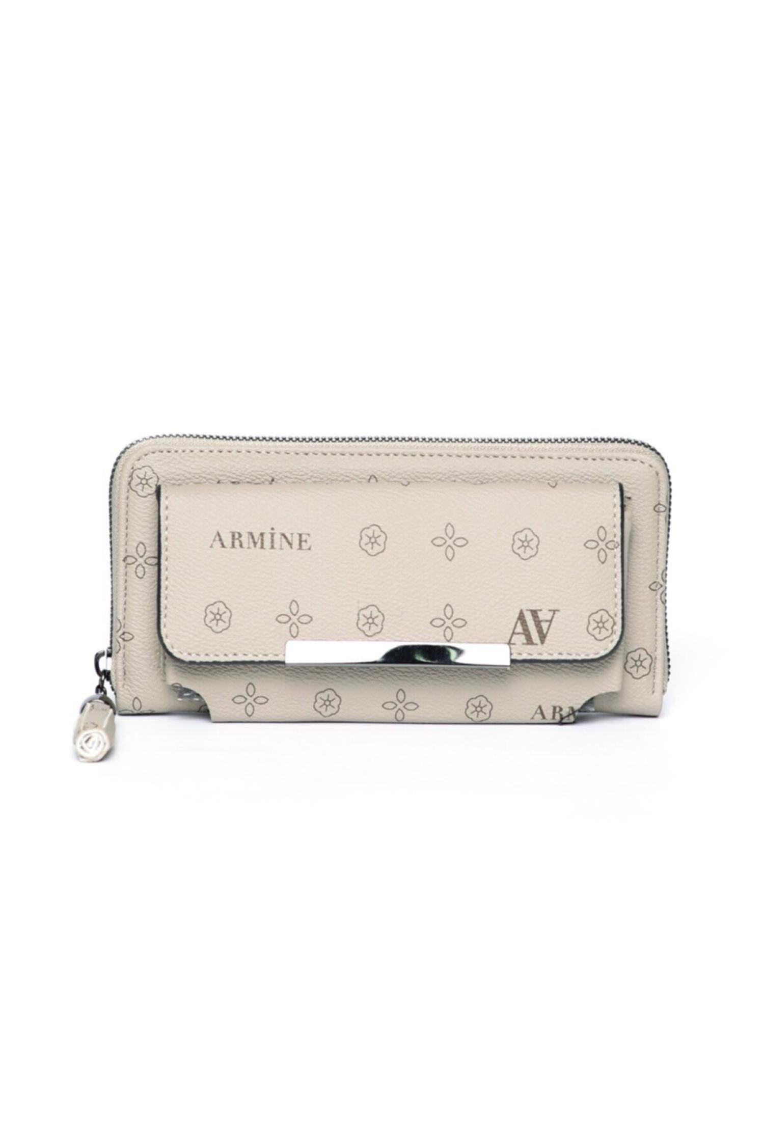 ARMINE-C07_R9033_1.jpg