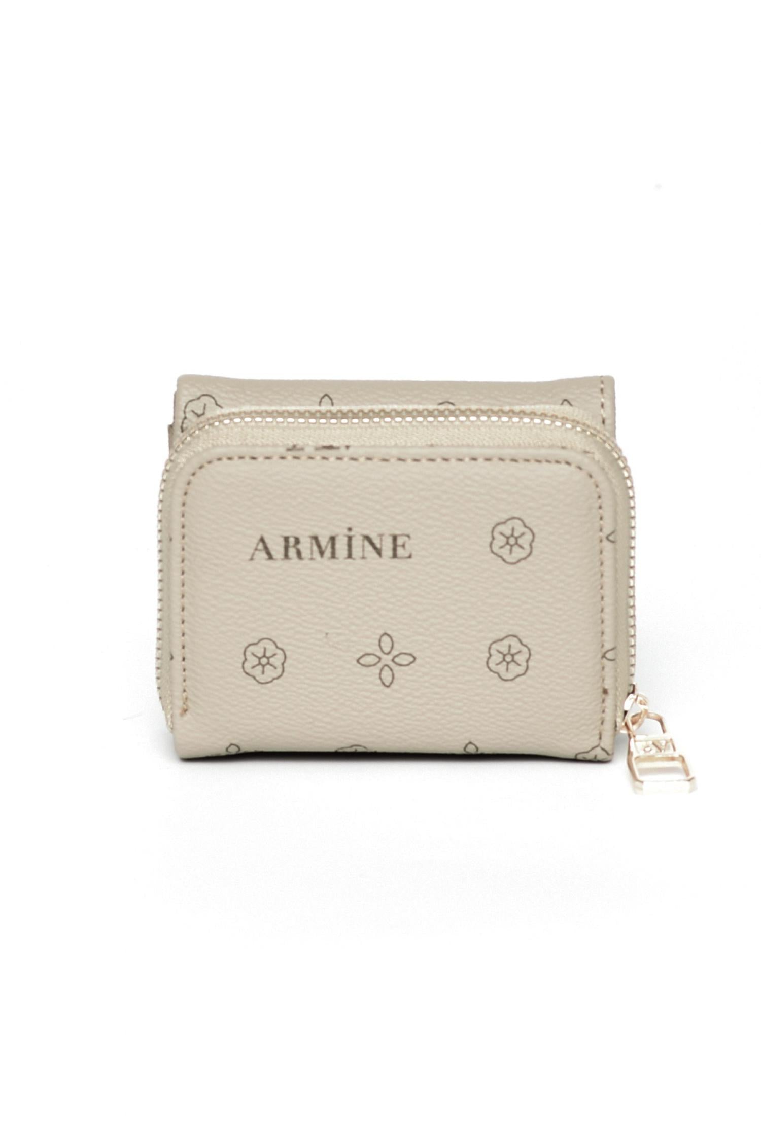 ARMINE-C10_R9033_3.jpg