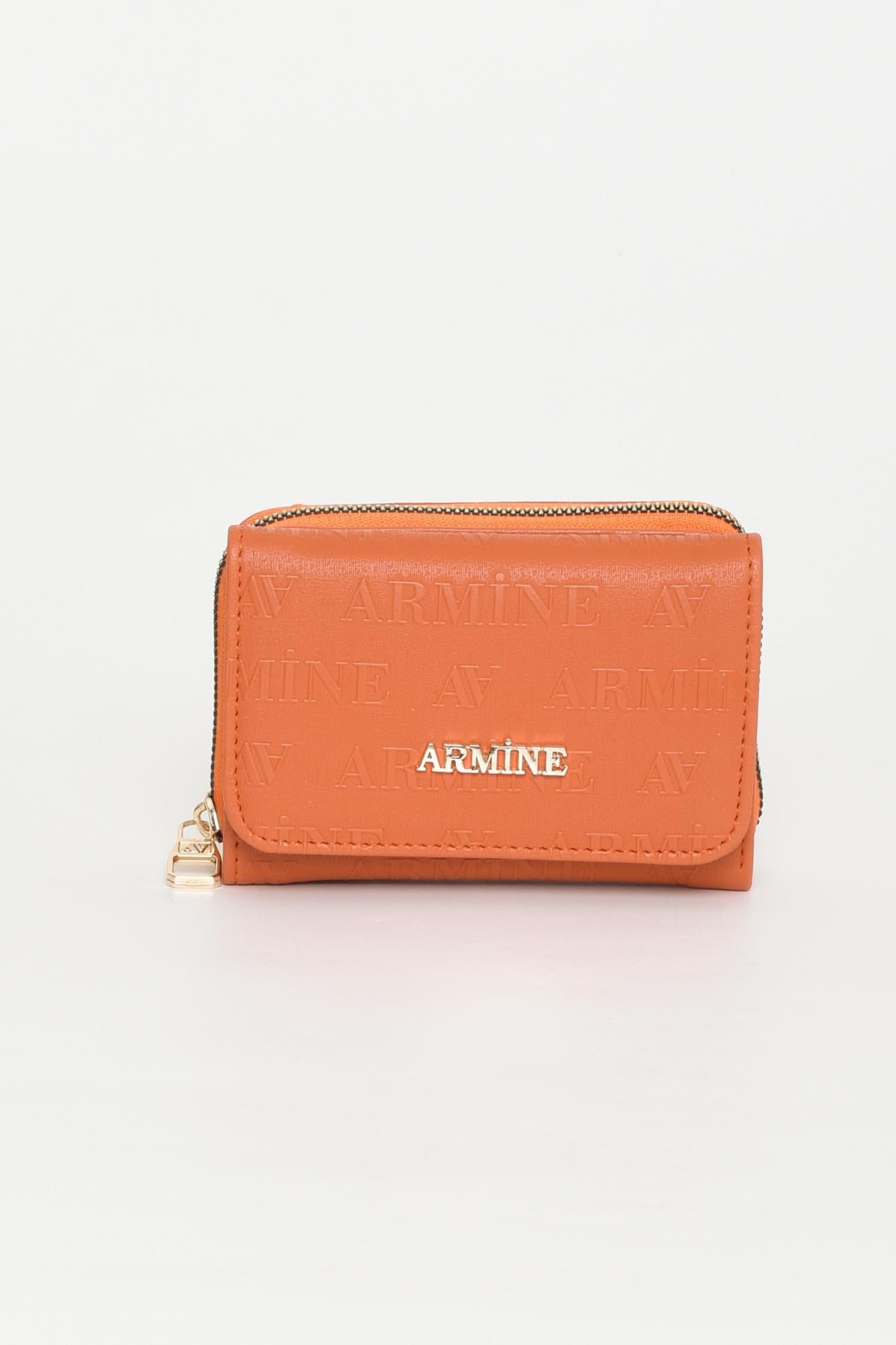 ARMINE-C11_R9981_1.jpg
