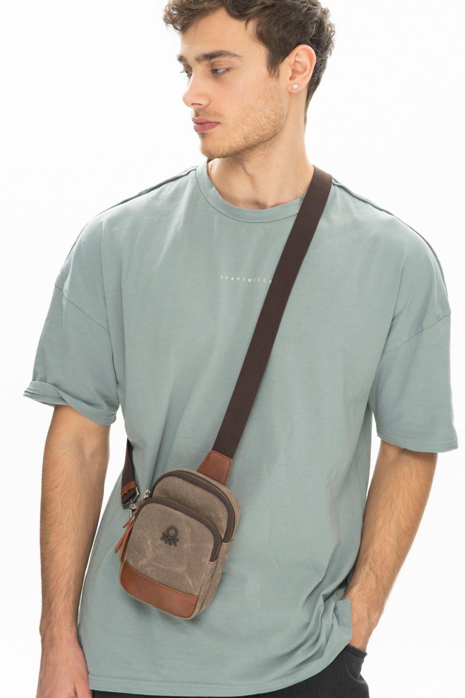 BNT-1005_R0685_1.jpg