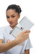 BNT-1039_R0198_1.jpg