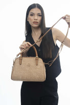 BNT-1118_R1806_1.jpg