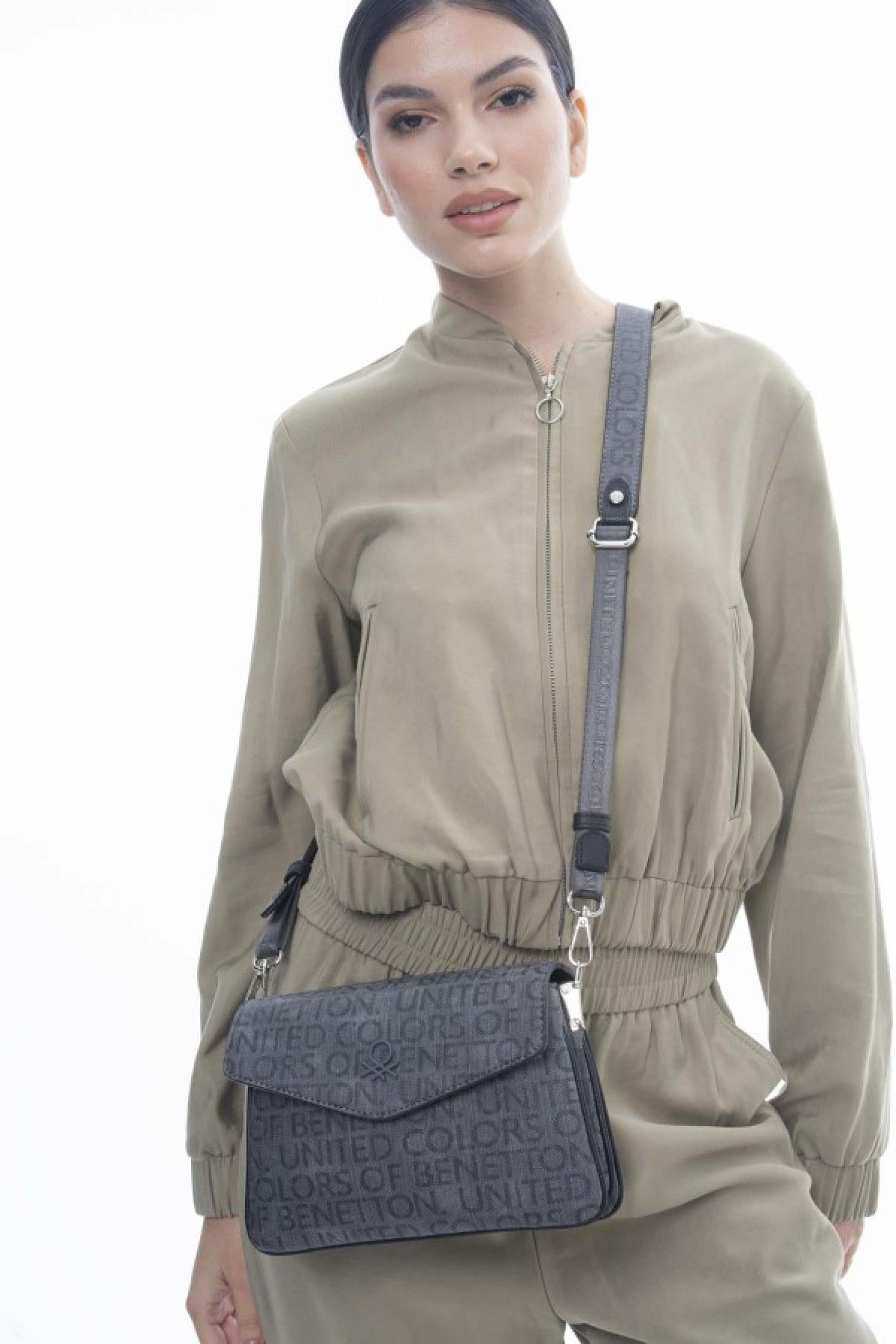 BNT-1125_R7512_2.jpg