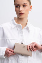 BNT-1162_R1796_1.jpg