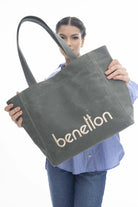BNT-1163_R0641_1.jpg
