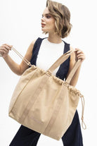 BNT-1197_R1806_2.jpg