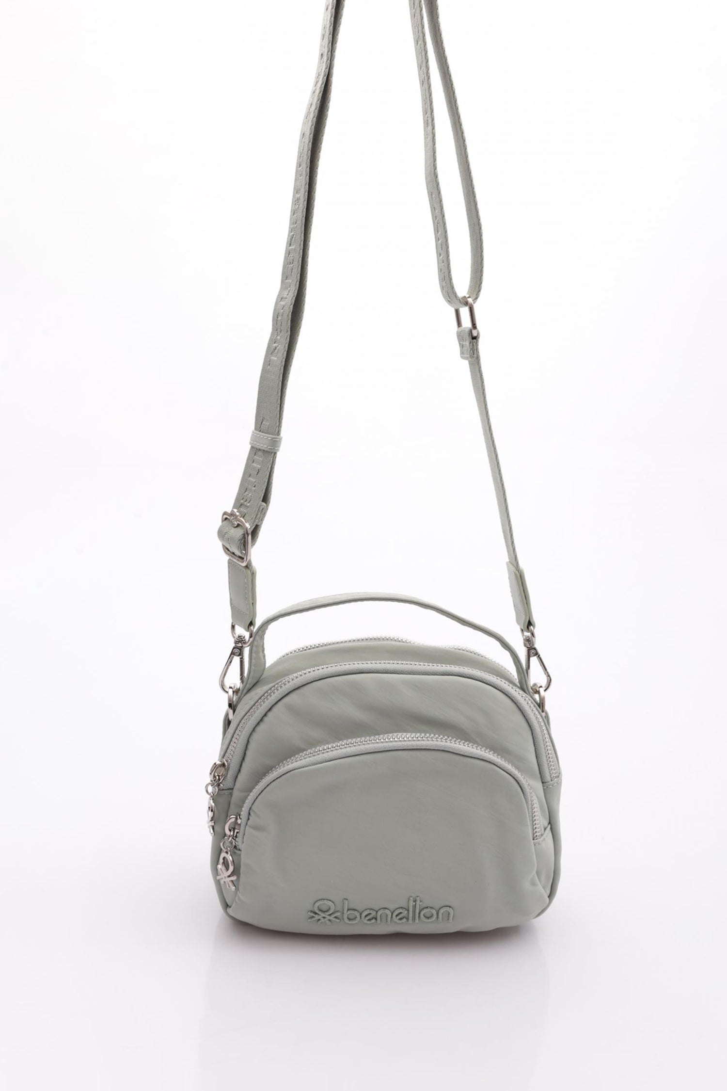 BNT-1208_R2095_1.jpg