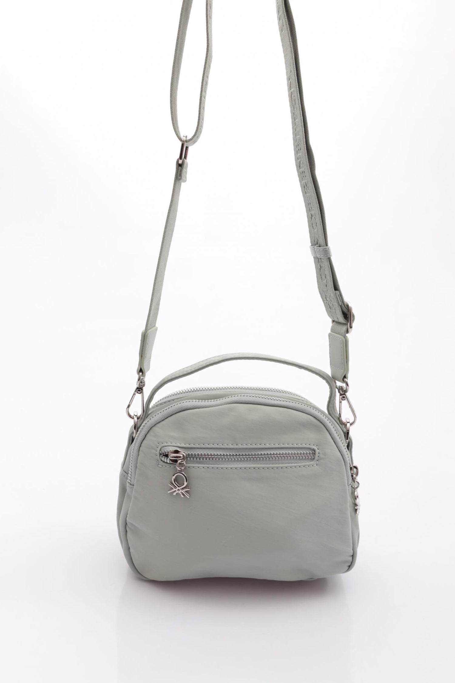 BNT-1208_R2095_3.jpg