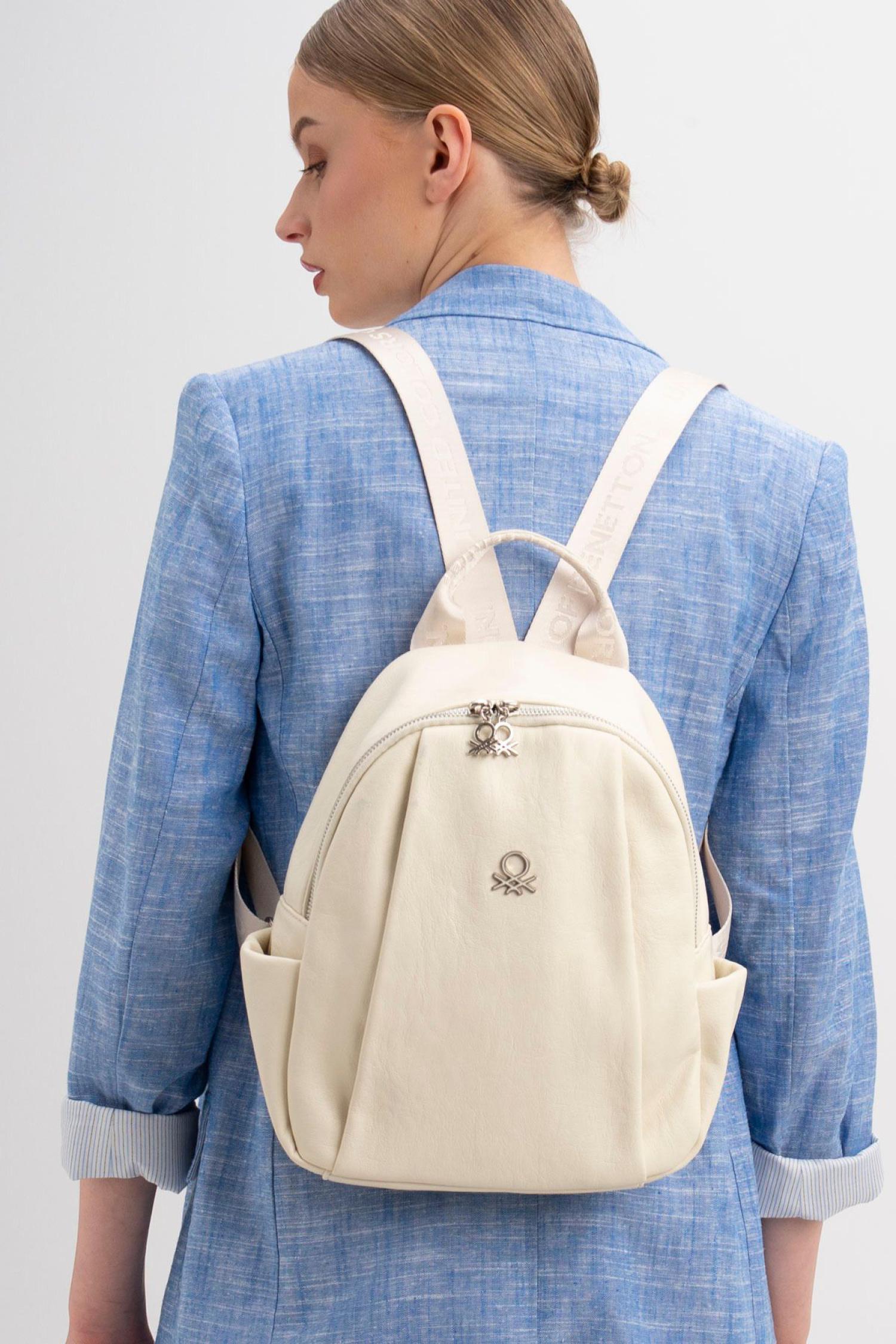 BNT-1218_R0152_2.jpg