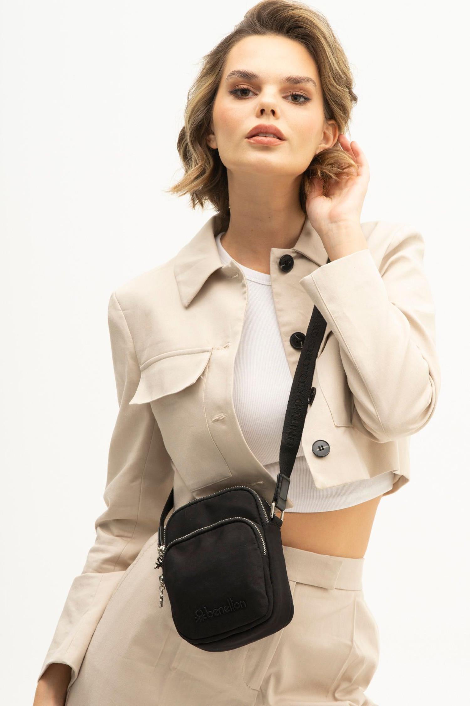 BNT-1252_R1534_2.jpg