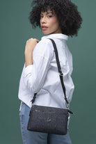 BNT-1295_R1534_2.jpg