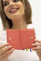 BNT-1302_R17795_2.jpg