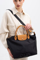 BNT-1356_R1566_2.jpg