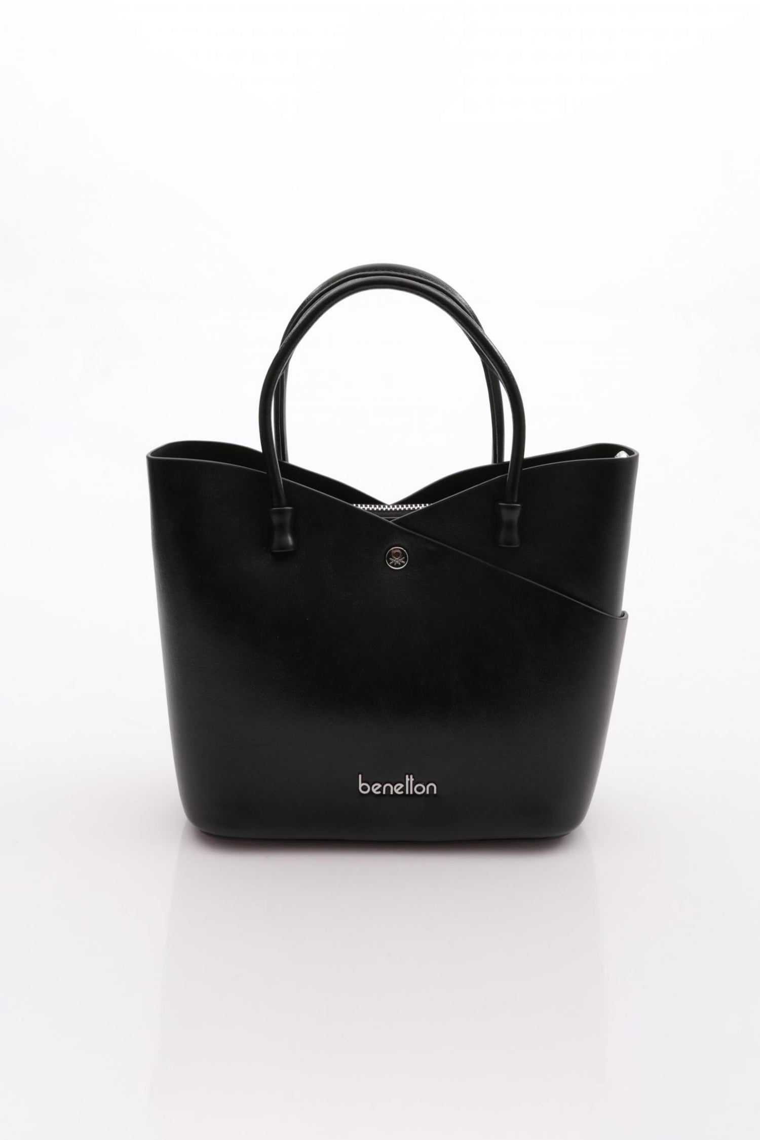 BNT-1741_R1534_1.jpg