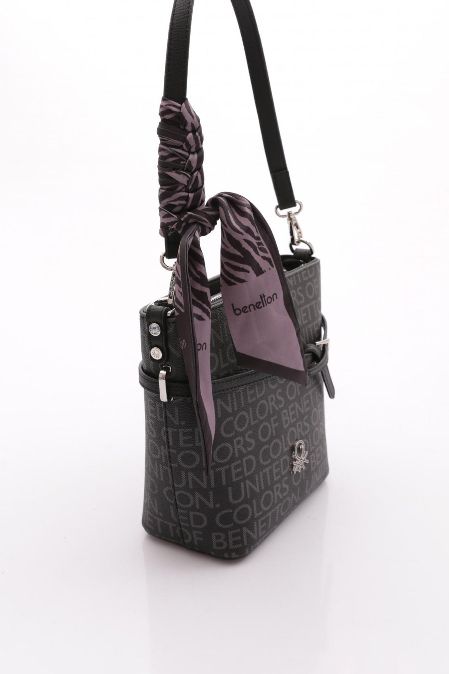 BNT-1764_R1534_2.jpg