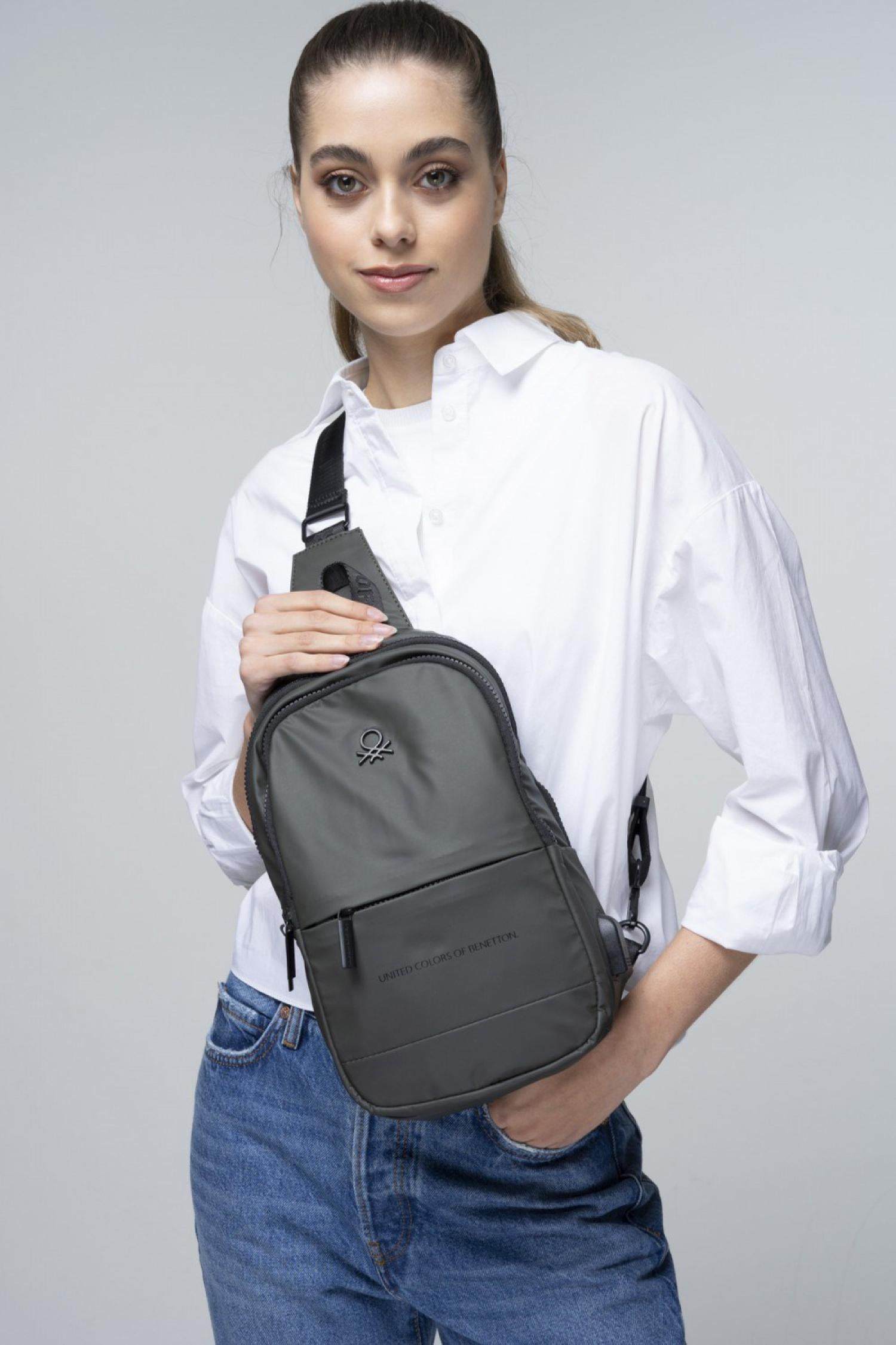 BNT-418_R0367_1.jpg