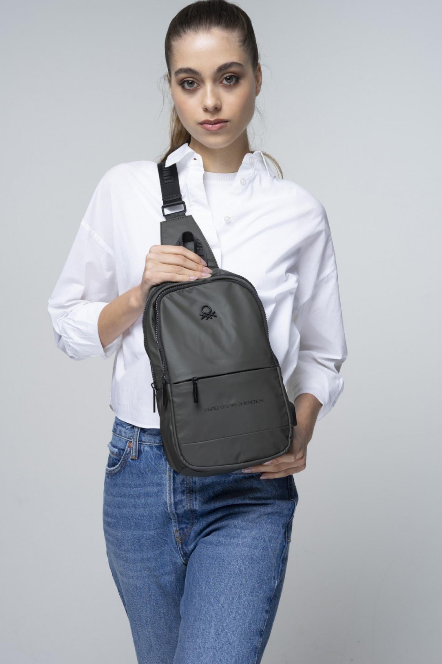 BNT-418_R0367_2.jpg