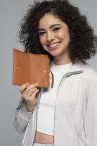 BNT-740_R0685_2.jpg
