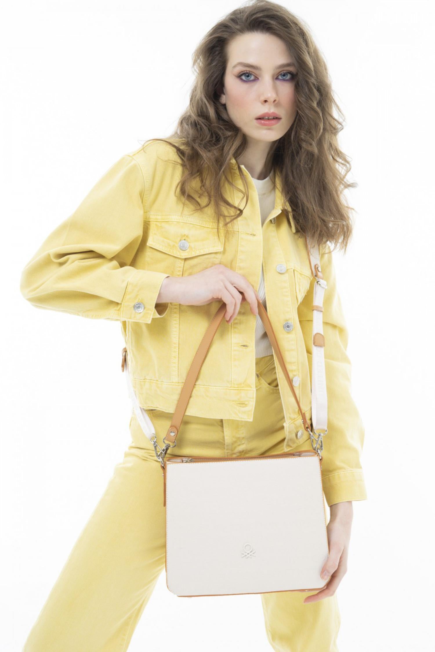 BNT-775_R12636_2.jpg