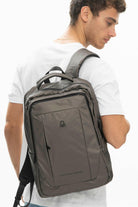 BNT-899_R0367_1.jpg