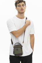 BNT-996_R0641_1.jpg