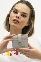 BNT_1243_R10533_1.jpg