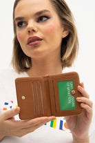 BNT_1244_R0385_2.jpg