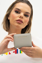BNT_1244_R10533_1.jpg