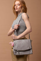 BYN1126_R7512_2.jpg